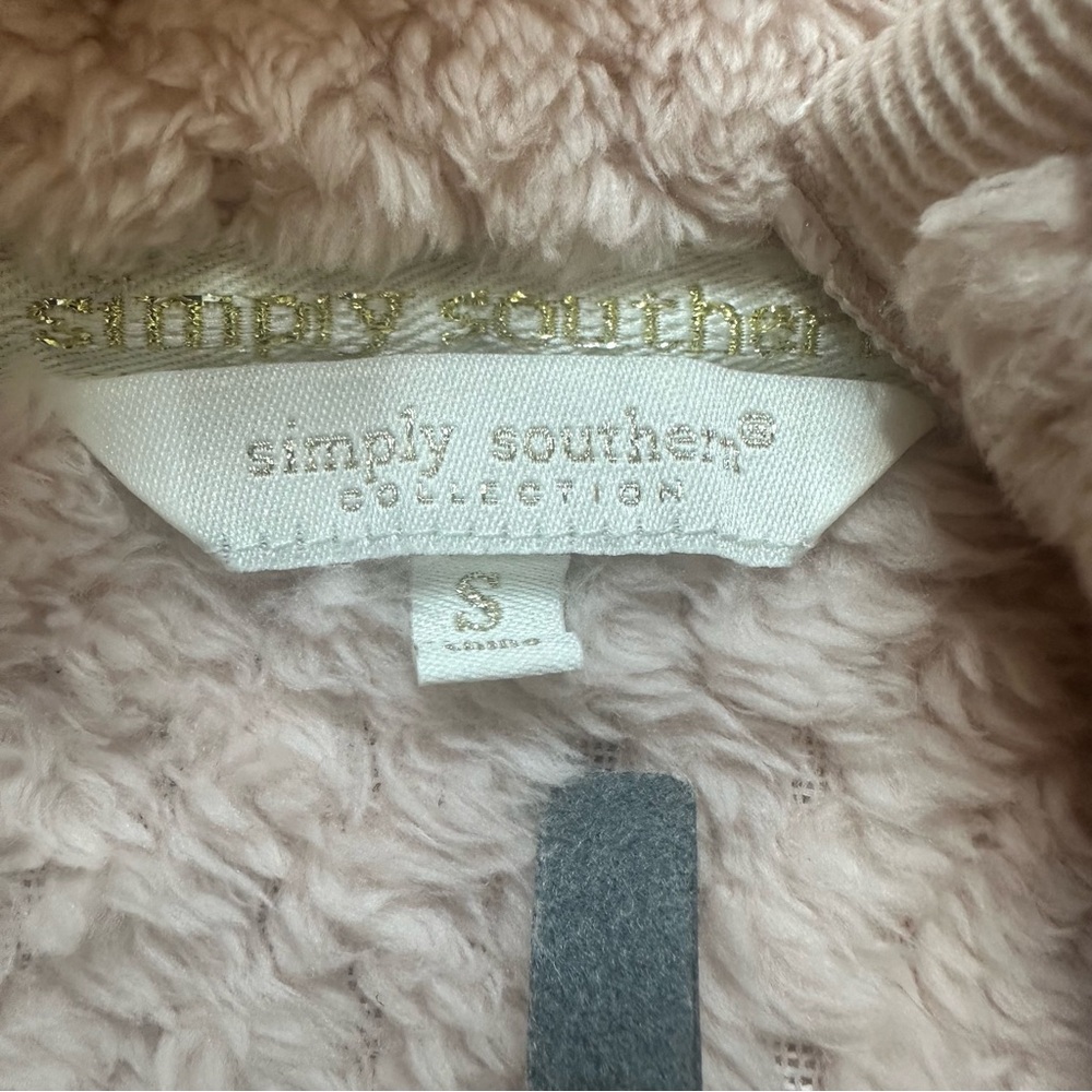 Simply Southern Simply Soft Fuzzy Pink Sherpa Pullover Size Small - Picture 10 of 11